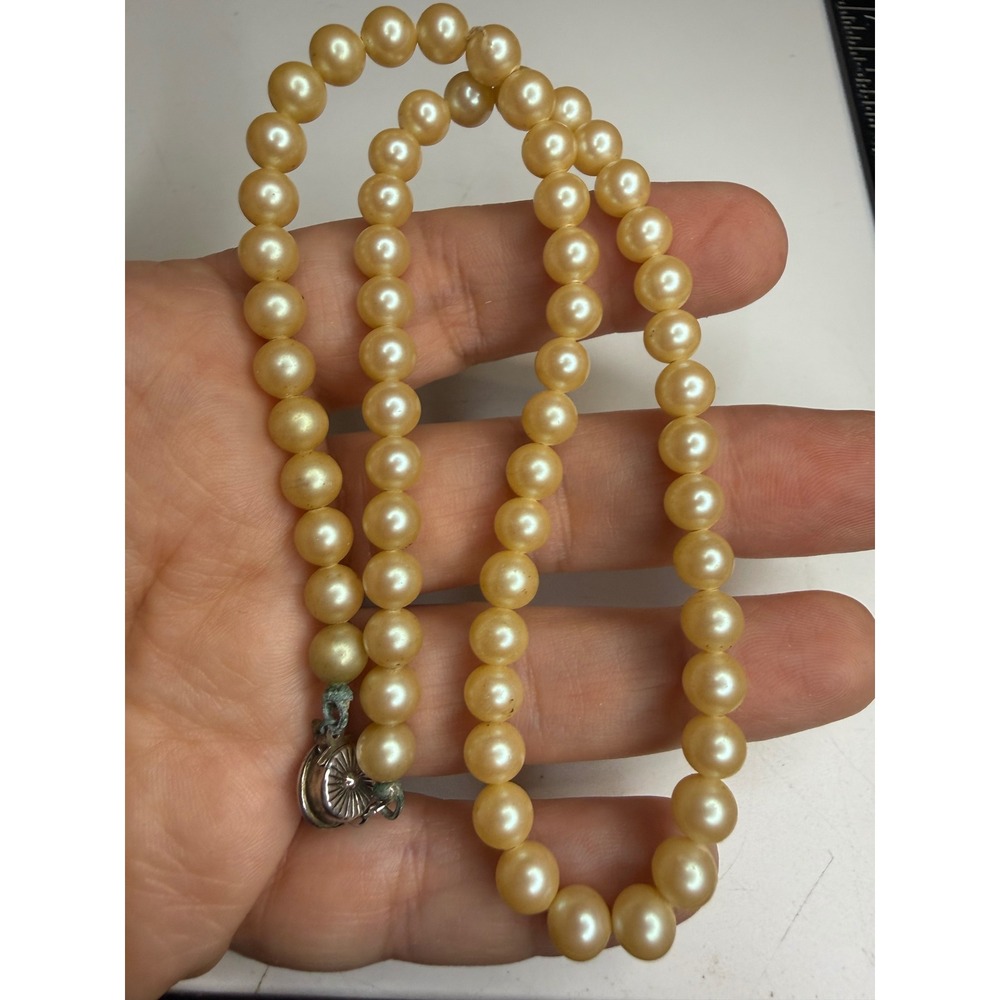 Cream Faux Pearl Graduated Strand Necklace Silver Tone Sunburst Box Clasp 16in